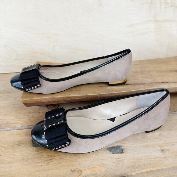 Adrienne Vittadini Leather Ballet Flats Bow Gold Accents 6.5 - Picture 2 of 10